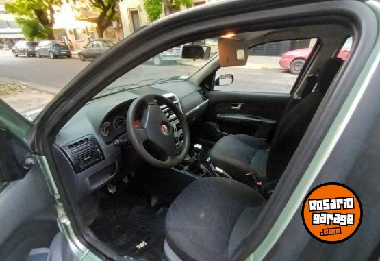 Autos - Fiat Siena attractive  1.4 cc 2009 Nafta 164500Km - En Venta