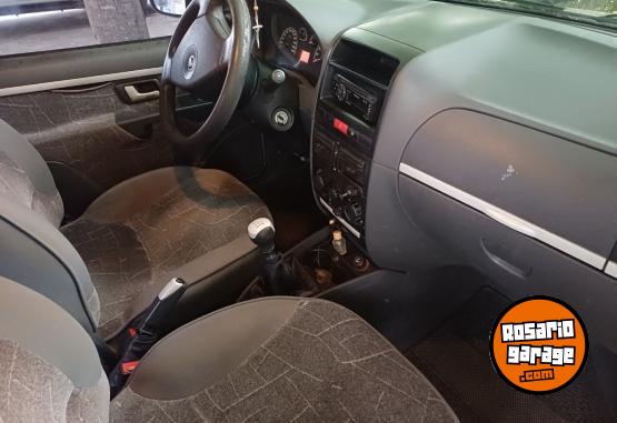 Autos - Fiat Siena 2006 Nafta 143452Km - En Venta