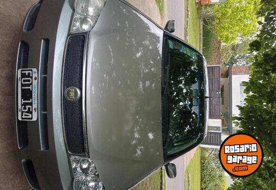 Autos - Fiat Siena 2006 Nafta 143452Km - En Venta