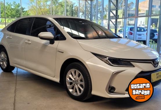 Autos - Toyota HYBRIDO  XEI 2021 Electrico / Hibrido 106000Km - En Venta