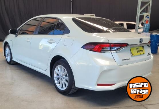 Autos - Toyota HYBRIDO  XEI 2021 Electrico / Hibrido 106000Km - En Venta