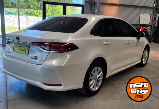 Autos - Toyota HYBRIDO  XEI 2021 Electrico / Hibrido 106000Km - En Venta