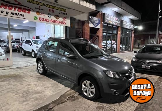 Autos - Renault Sandero stepway 2017 Nafta 128000Km - En Venta
