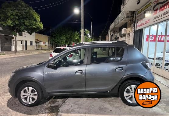 Autos - Renault Sandero stepway 2017 Nafta 128000Km - En Venta