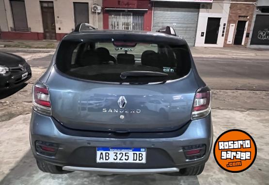 Autos - Renault Sandero stepway 2017 Nafta 128000Km - En Venta