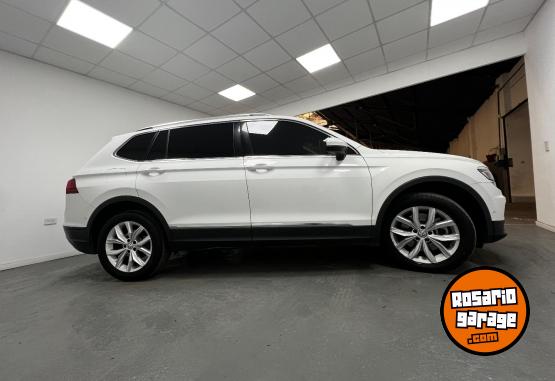 Camionetas - Volkswagen TIGUAN COMFORTLINE 350 TS 2021 Nafta 95821Km - En Venta