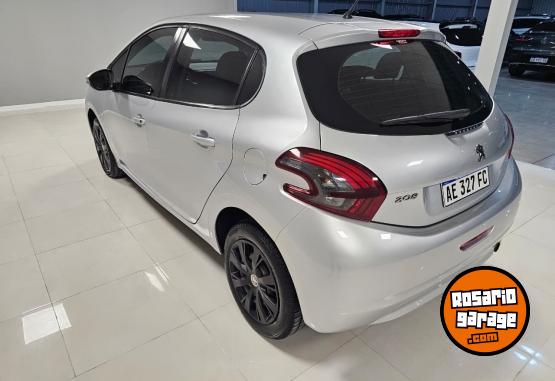 Autos - Peugeot 208 Active 2020 Nafta 55000Km - En Venta