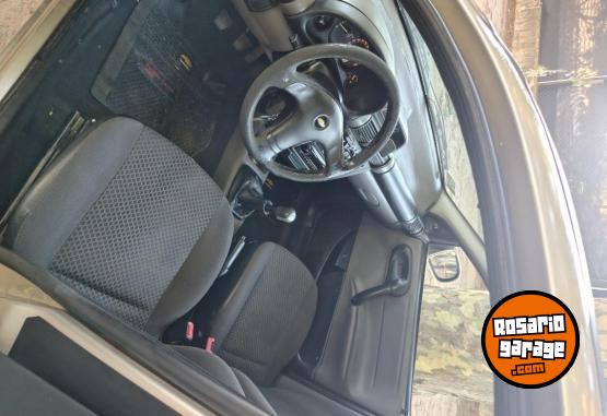 Autos - Chevrolet Classic LT Spirit 2012 Nafta 212800Km - En Venta