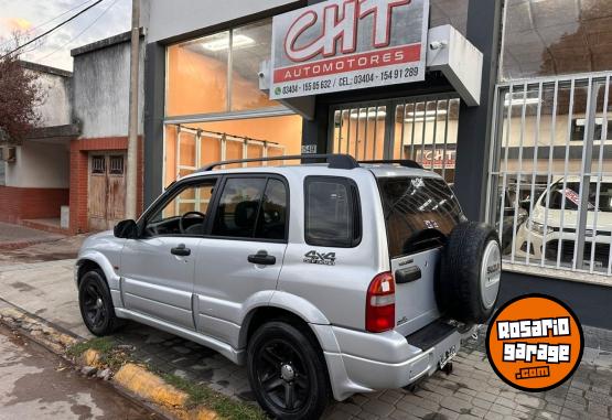 Camionetas - Suzuki Grand Vitara 2005 Nafta 220000Km - En Venta