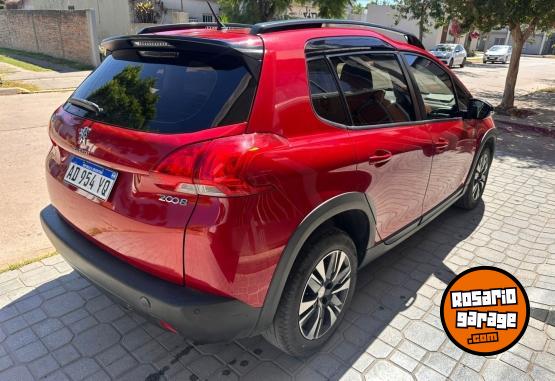 Autos - Peugeot 2008 2020 Nafta 111000Km - En Venta