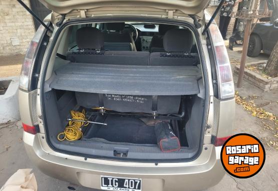 Autos - Chevrolet Meriva 2012 GNC 210000Km - En Venta