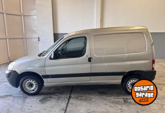Utilitarios - Peugeot PARTNER 1.6 HDI FURGON 2013 Diesel  - En Venta