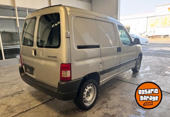 Utilitarios - Peugeot PARTNER 1.6 HDI FURGON 2013 Diesel  - En Venta
