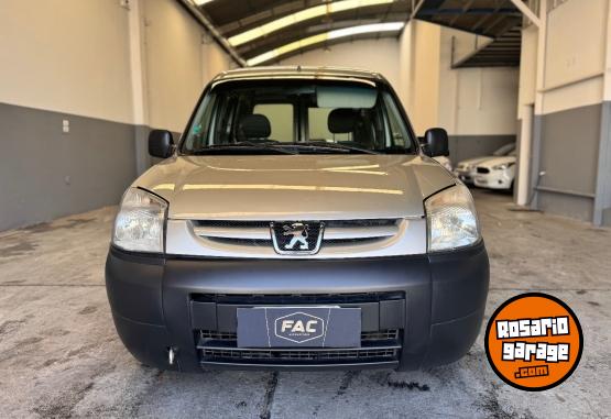 Utilitarios - Peugeot PARTNER 1.6 HDI FURGON 2013 Diesel  - En Venta