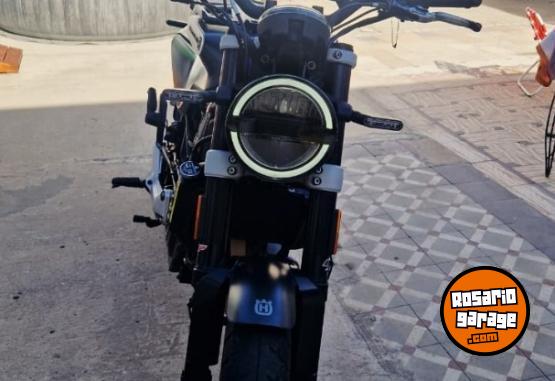 Motos - Husqvarna Svartpilen 200 2021 Nafta 23000Km - En Venta