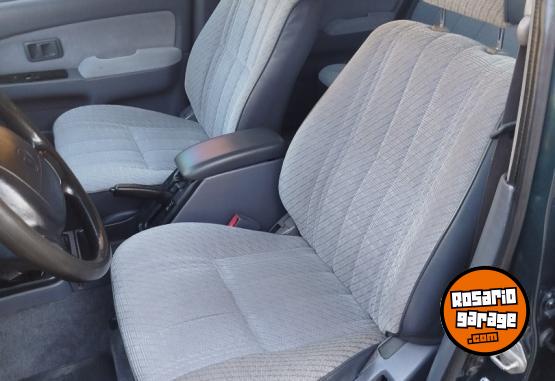 Camionetas - Toyota Hilux sw4 1998 Nafta 348000Km - En Venta