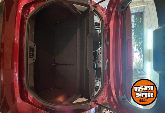 Autos - Ford Fiesta 2017 Nafta 82000Km - En Venta