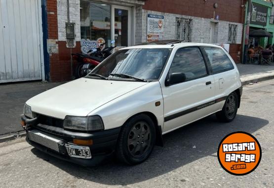Autos - Daihatsu Charade 1995 Nafta 111111Km - En Venta