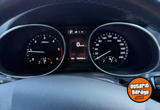 Camionetas - Hyundai Santa Fe 2019 Diesel 105000Km - En Venta