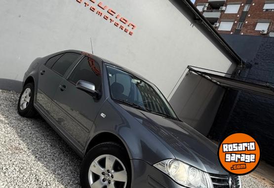 Autos - Volkswagen BORA TRENDLINE TDI 1.9 2011 Diesel 150000Km - En Venta