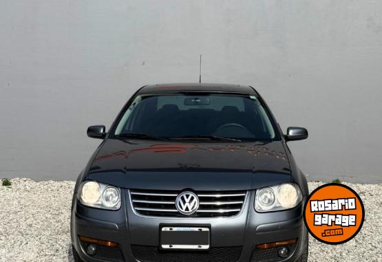 Autos - Volkswagen BORA TRENDLINE TDI 1.9 2011 Diesel 150000Km - En Venta