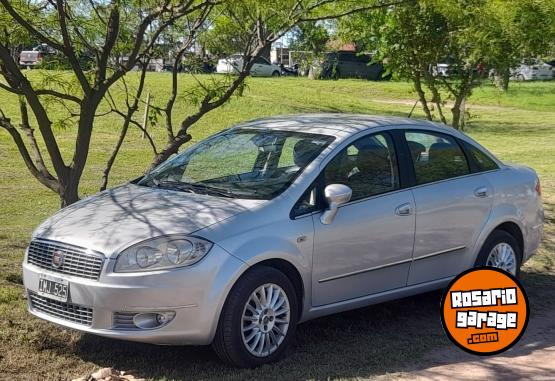 Autos - Fiat Linea 1.9 Absolute Dualog 2010 Nafta 158000Km - En Venta