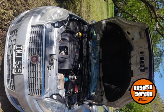 Autos - Fiat Linea 1.9 Absolute Dualog 2010 Nafta 158000Km - En Venta