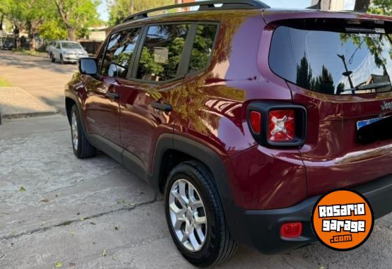 Camionetas - Jeep Renegade sport 2018 Nafta 90000Km - En Venta