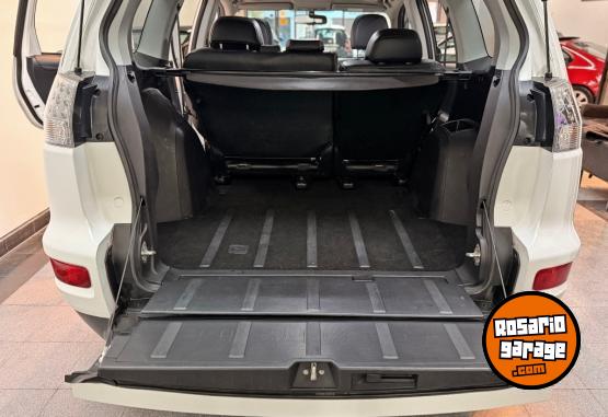 Camionetas - Mitsubishi Outlander 2.4 4x4 CVT 2013 Nafta 145000Km - En Venta
