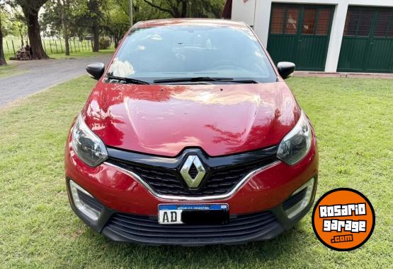 Autos - Renault Captur 2018 Nafta 142000Km - En Venta