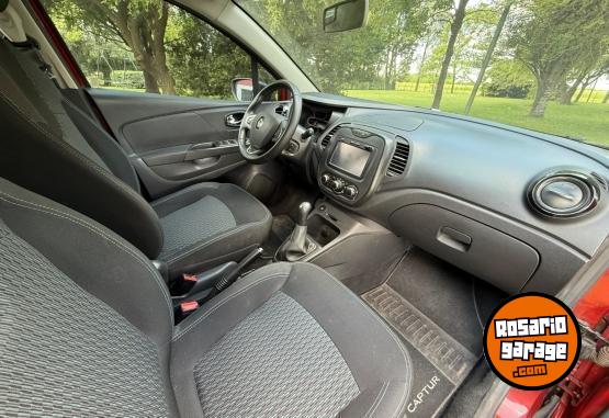 Autos - Renault Captur 2018 Nafta 142000Km - En Venta