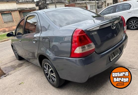 Autos - Toyota ETIOS 1.5 XLS 2014 Nafta - En Venta