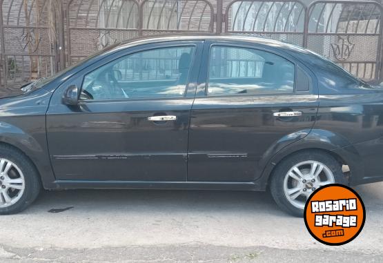 Autos - Chevrolet Aveo LT 2010 GNC 240000Km - En Venta