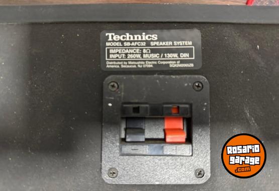 Electrnica - Technics - Parlantes Central Y 2 Satlites - En Venta