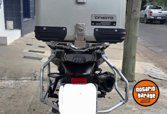 Motos - CF Mt 800 touring 2023 Nafta 10703Km - En Venta