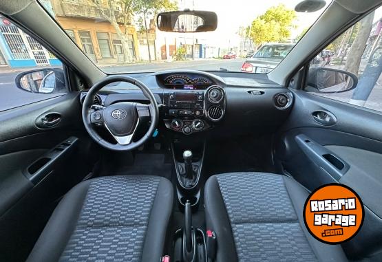 Autos - Toyota Etios Xls 2017 Nafta - En Venta