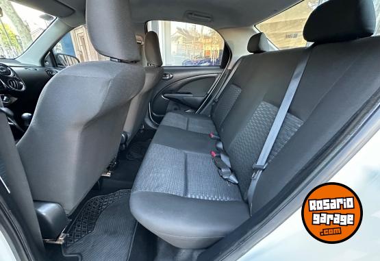 Autos - Toyota Etios Xls 2017 Nafta - En Venta
