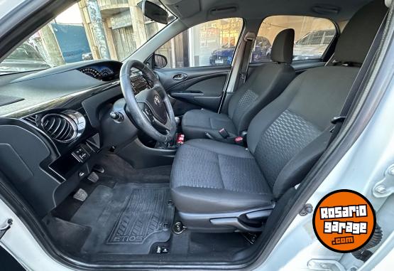 Autos - Toyota Etios Xls 2017 Nafta - En Venta