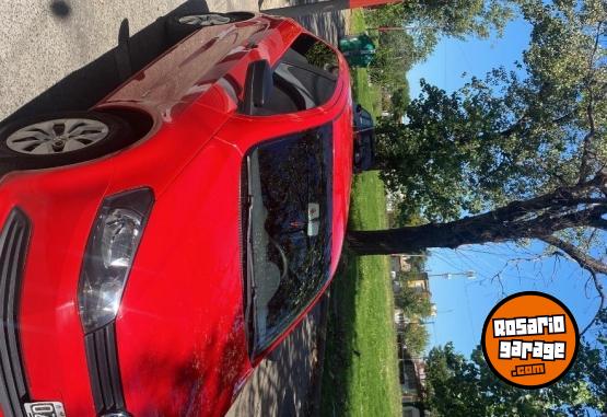 Autos - Volkswagen Gol 2015 Nafta 174000Km - En Venta