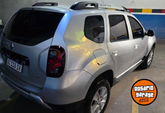 Autos - Renault Duster privilege 2.0L 2017 Nafta 93000Km - En Venta