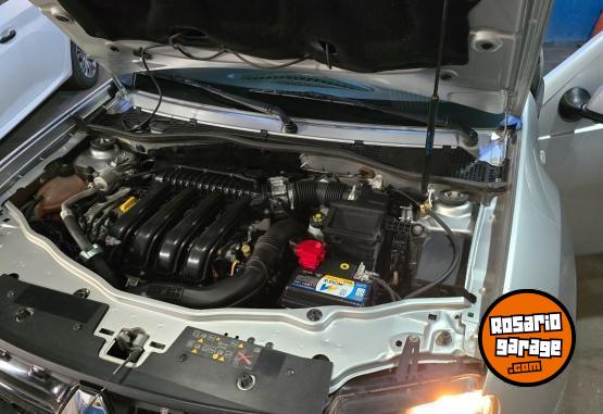 Autos - Renault Duster privilege 2.0L 2017 Nafta 93000Km - En Venta