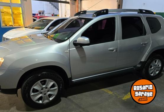 Autos - Renault Duster privilege 2.0L 2017 Nafta 93000Km - En Venta