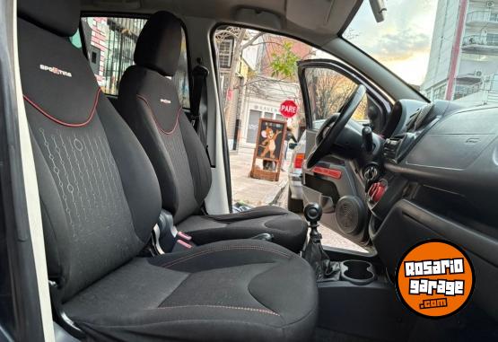 Autos - Fiat Uno Sporting 2012 Nafta 158000Km - En Venta