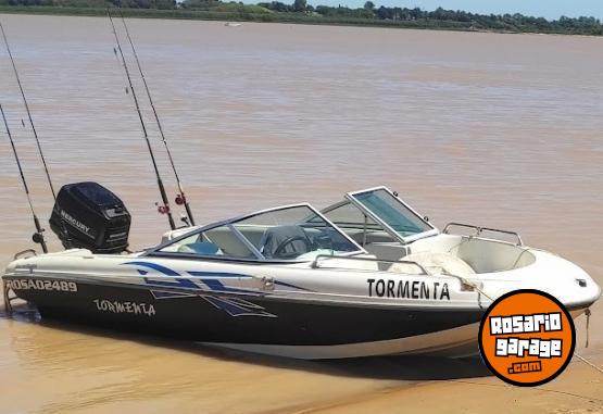 Embarcaciones - Mystic 460 40HP Arranque y Power Trim - En Venta