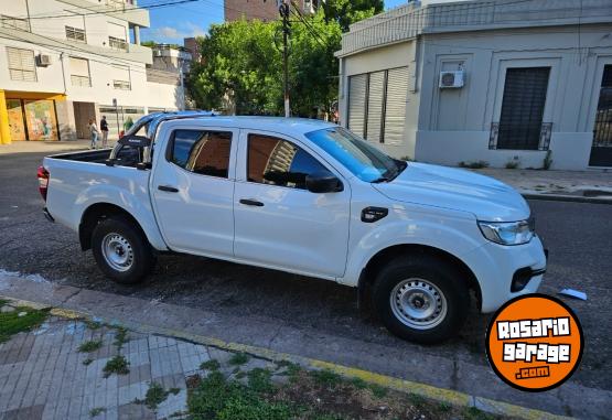 Camionetas - Renault Alaskan 2023 Diesel 35000Km - En Venta