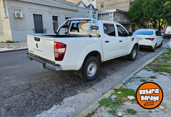 Camionetas - Renault Alaskan 2023 Diesel 35000Km - En Venta