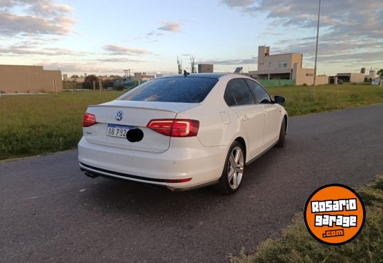 Autos - Volkswagen Vento GLI DSG 2017 Nafta 137000Km - En Venta