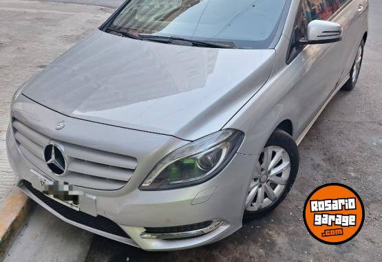 Autos - Mercedes Benz B200 2014 Nafta 106000Km - En Venta