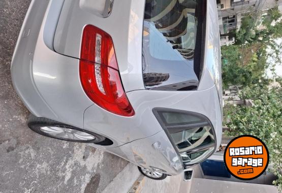 Autos - Mercedes Benz B200 2014 Nafta 106000Km - En Venta