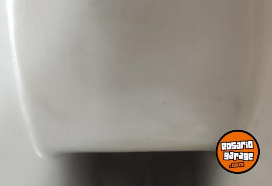 Hogar - Inodoro con tapa - En Venta